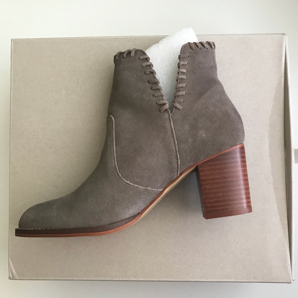NEW IN BOX! UO Grey Suede Boot